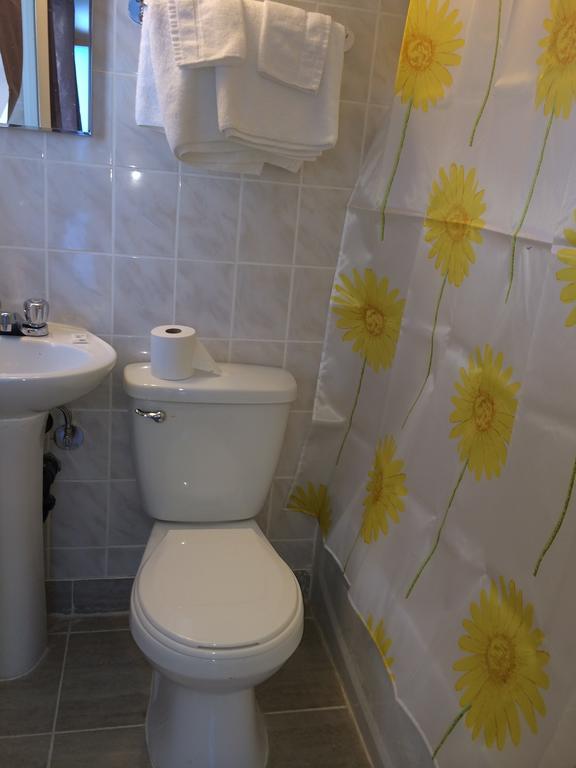 Motel Saint-Jacques มอนทรีอัล ภายนอก รูปภาพ